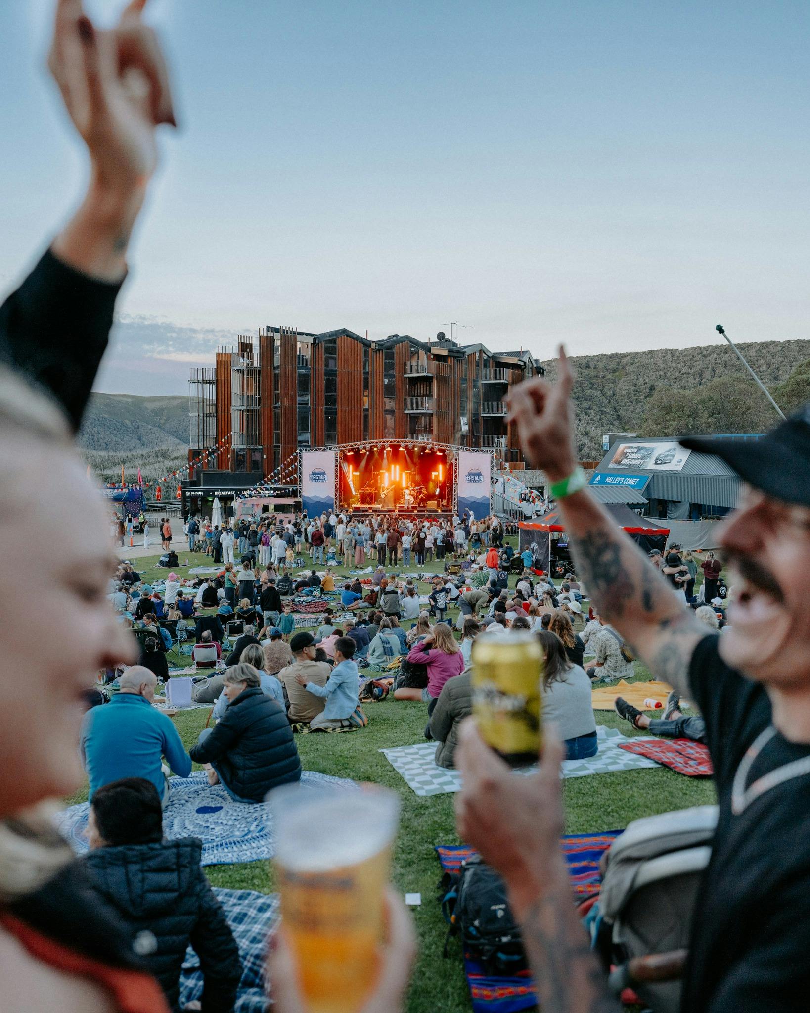 FEASTIVAL Falls Creek